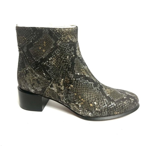 Vionic Perry Kamryn Womens Boot Size 6.5 M - Picture 1 of 6